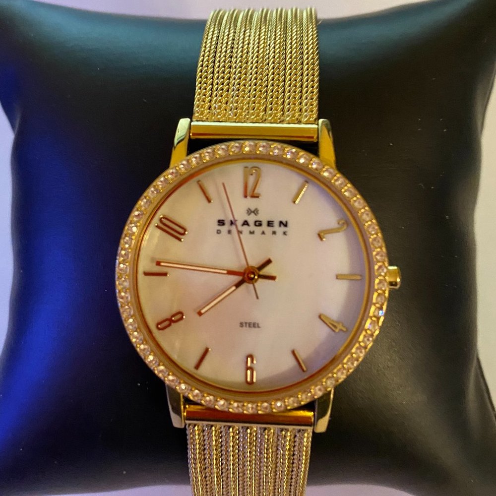 SKAGEN White Dial Crystal Bezel Gold-tone Ladies Watch